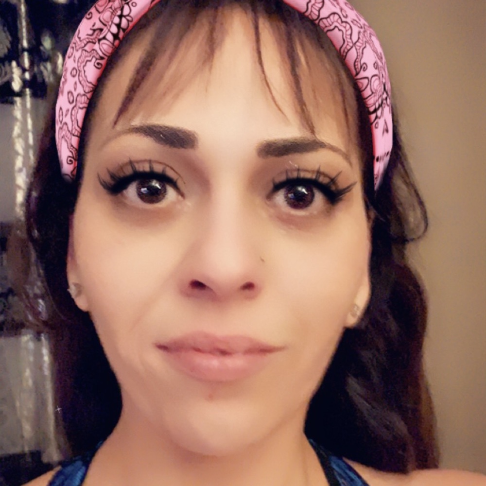 Meet your Posher, Enas